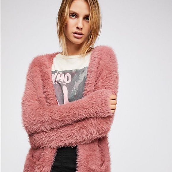 Free People Sweaters - FREE PEOPLE Faux Fur Cardigan NWT SZ L Dusty Pink